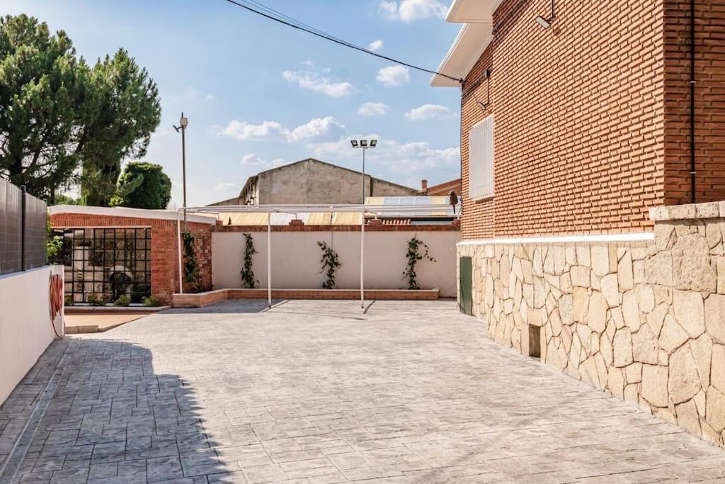 Villa La Casa De Ines Alcalá de Henares Exterior foto